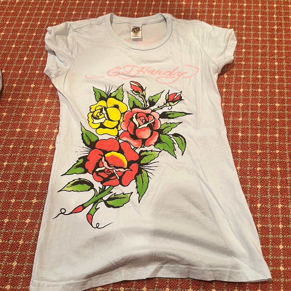 Ed hardy vintage size medium top